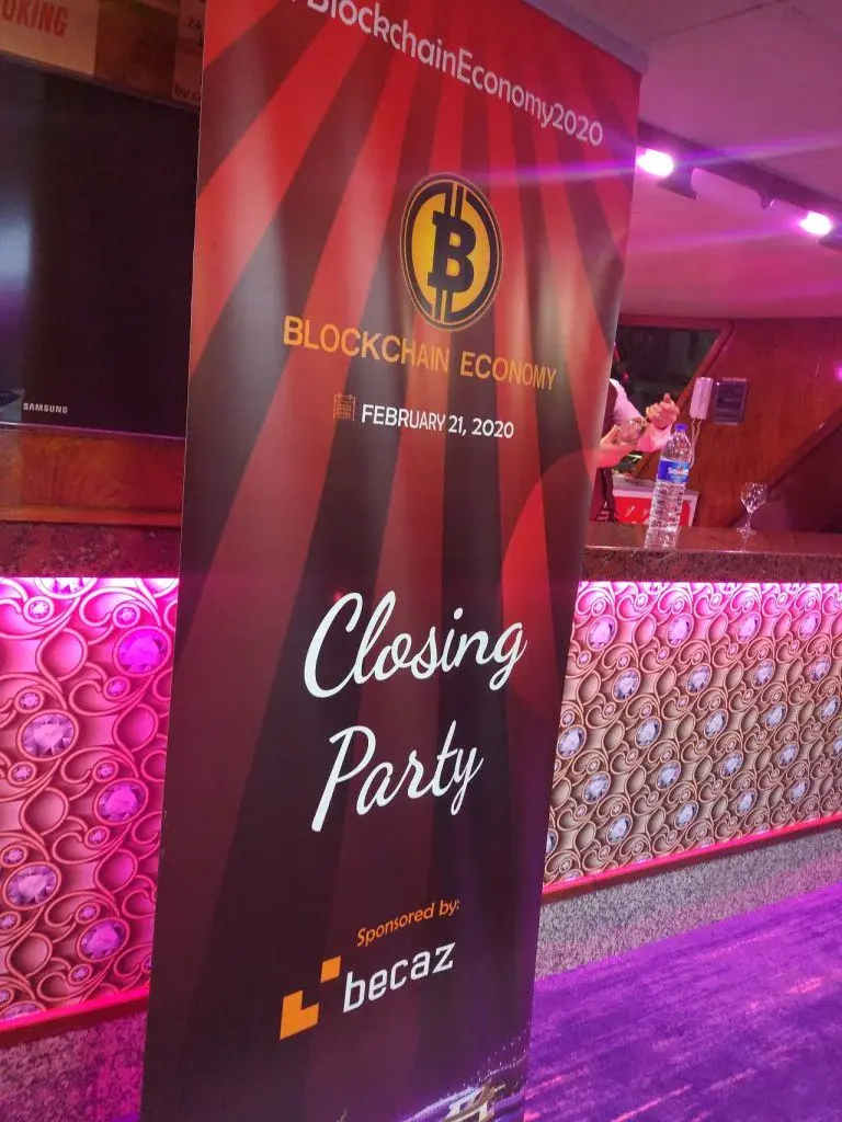 Teknede İş Yemeği